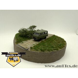 UAZ-452V Kleinbus militärgrün