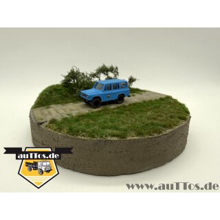 ARO 244 4x4 blau, Energiekombinat