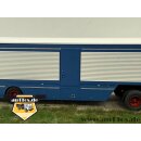 FZ34 (silber) mit Skoda 706, blaue Felgen
