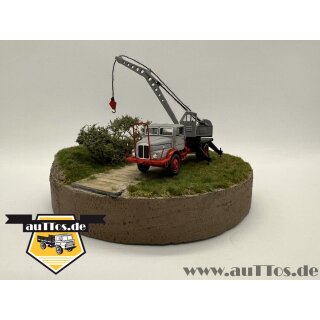 H6 "Bleichert"-Kran (Arbeitsstellung), grau